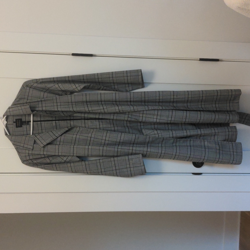 Forever21 Contemporary grey plaid trench coat